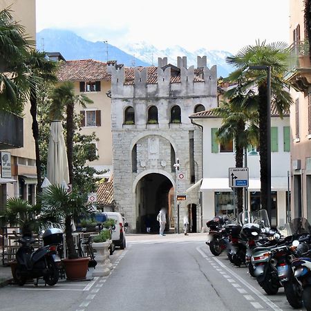 Ferienwohnung Casa Riva - Bilocale In Centro Storico Exterior foto